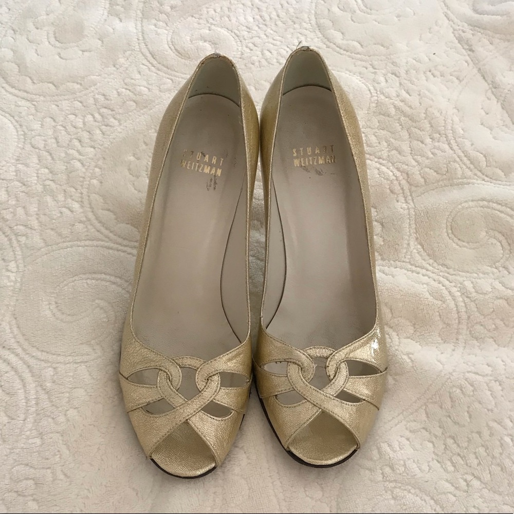 Stuart Weitzman gold heels!